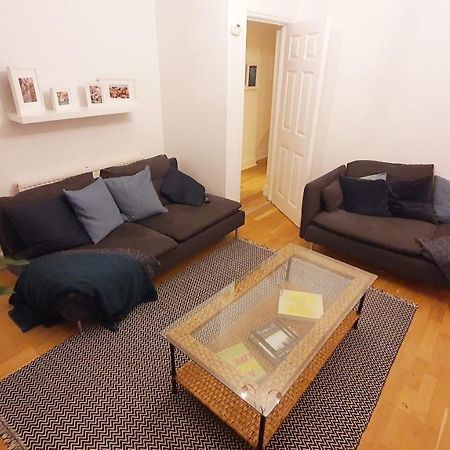 Lovely 2 Bedroom Period Garden Flat. Λονδίνο Εξωτερικό φωτογραφία
