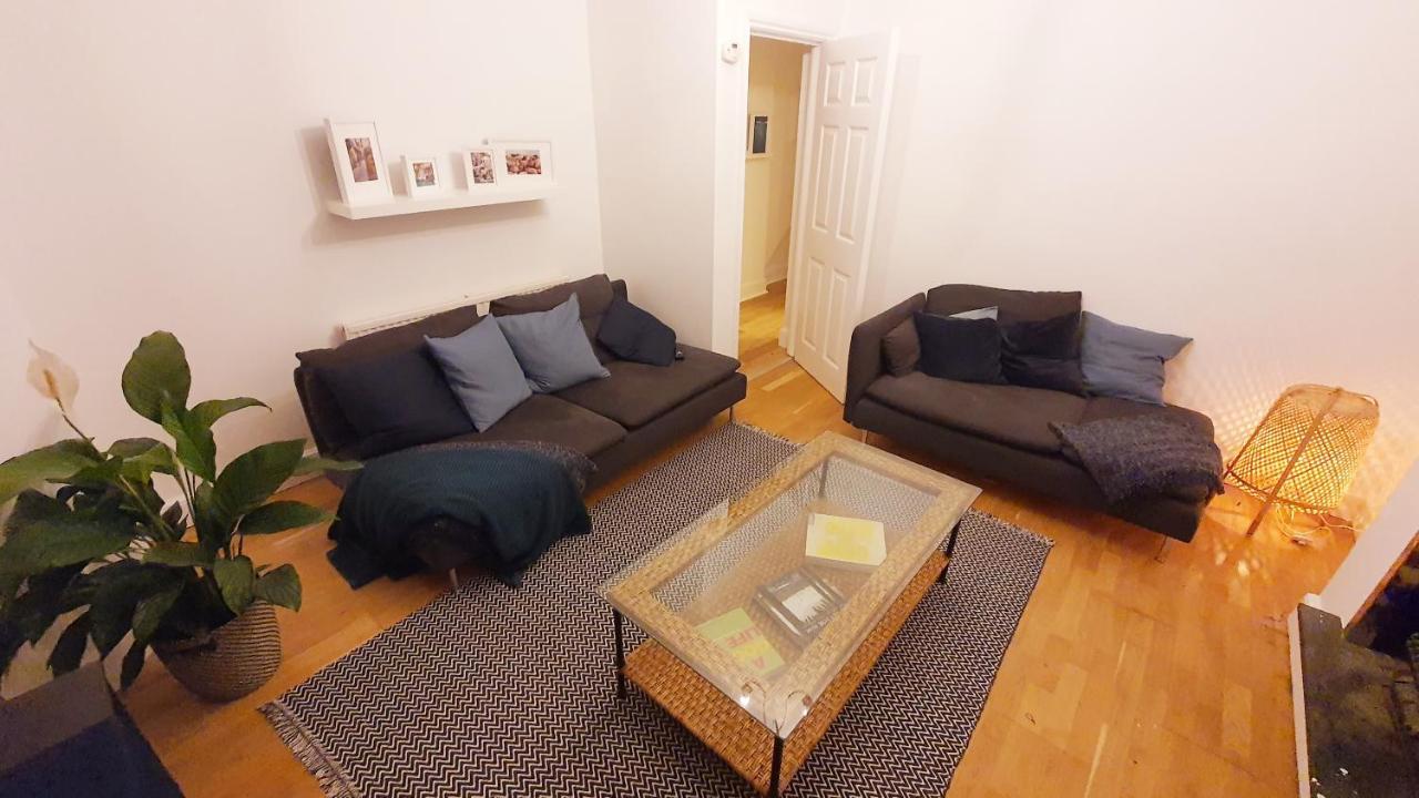Lovely 2 Bedroom Period Garden Flat. Λονδίνο Εξωτερικό φωτογραφία